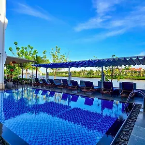 Hotel Riverside White House Boutique, Hội An